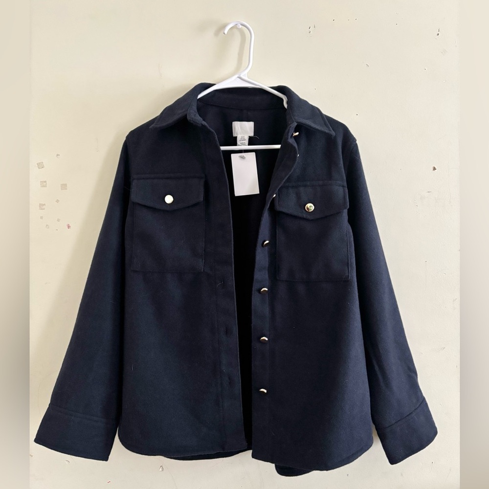 Women’s H&M buttoned sweater